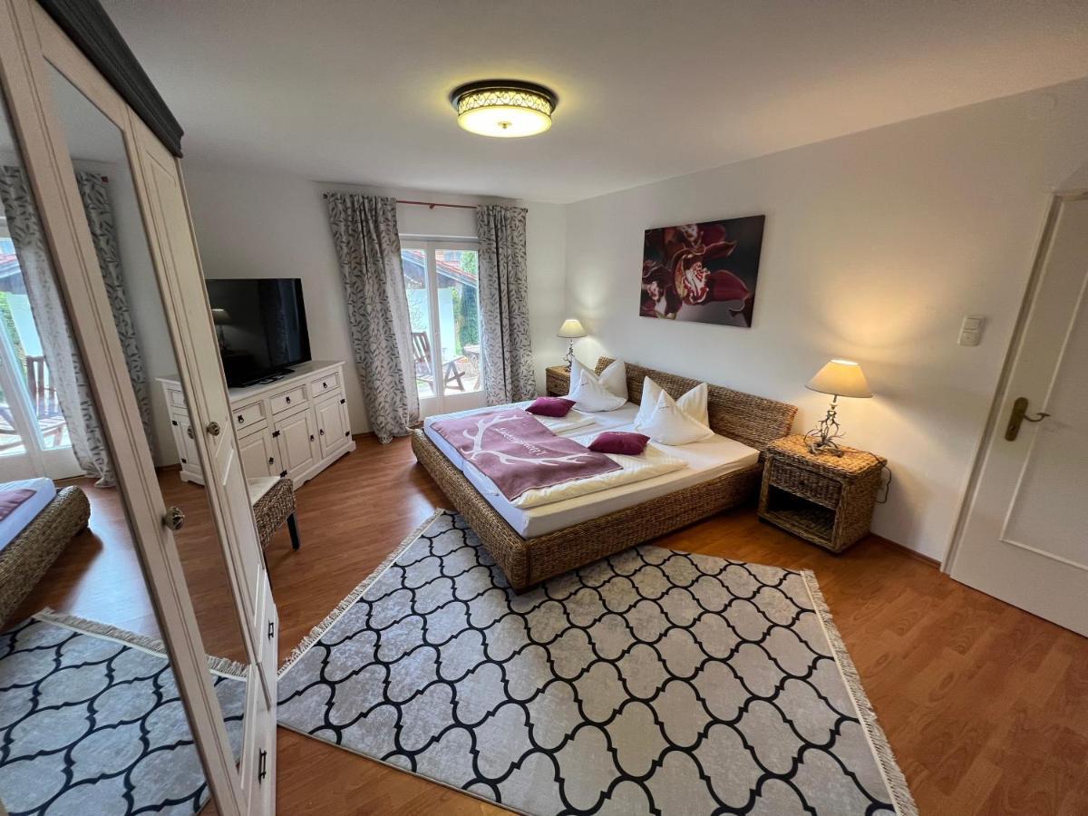 Alpen Suite Tegernsee - Grosse Sonnenterasse Und Idyllischer Garten Bad Wiessee Eksteriør billede